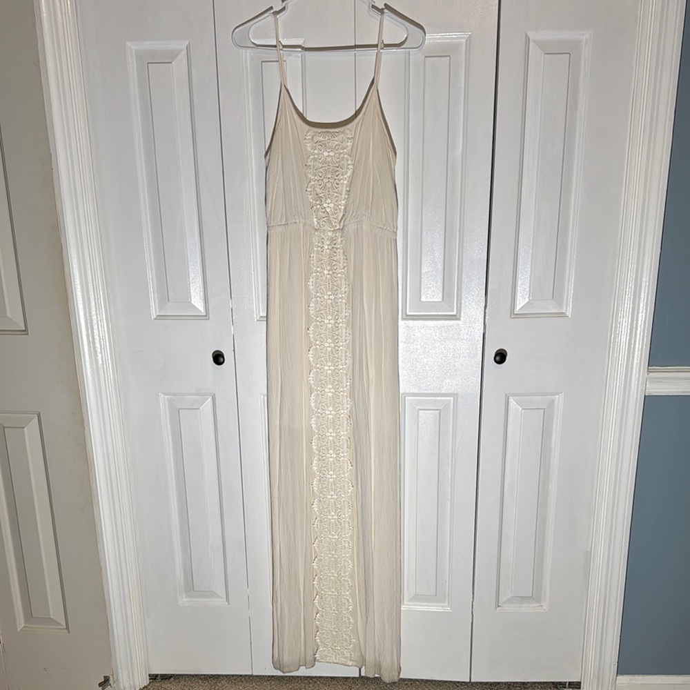 Mossimo Supply Co Cream Maxi Dress
